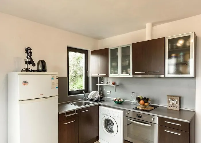 Apartament La Vista 2 *