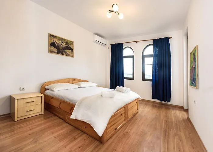 Apartament La Vista 2 *